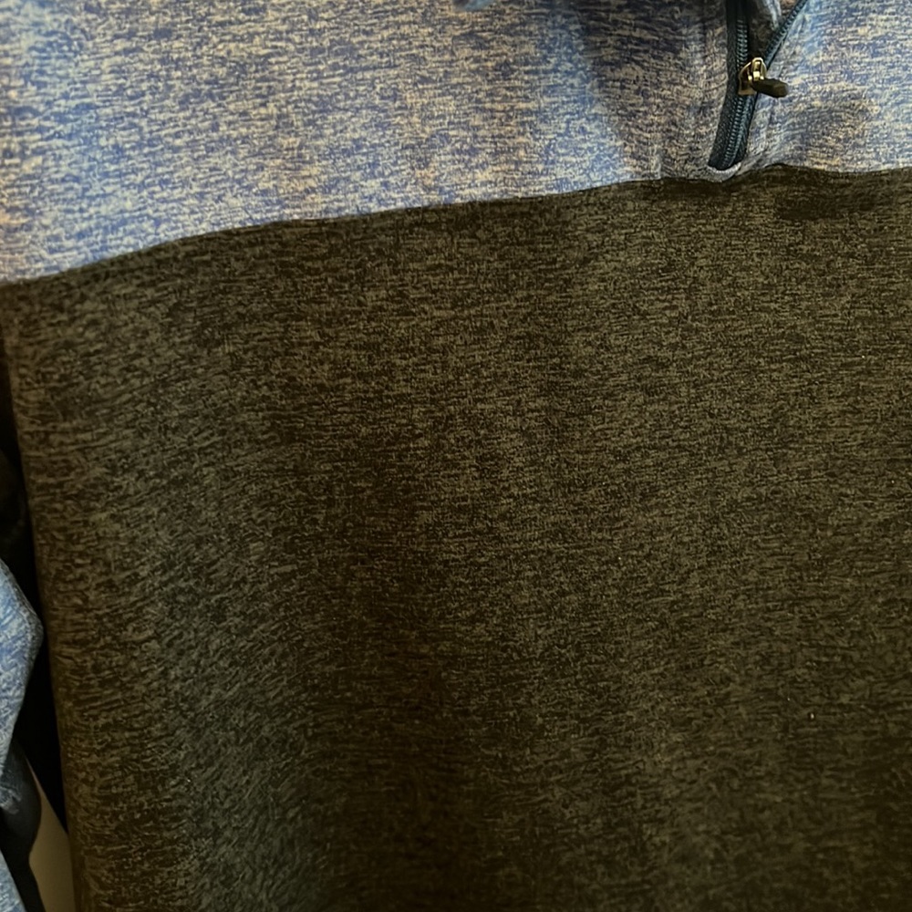 Color Block 1/4 Zip - Picture 5 of 11
